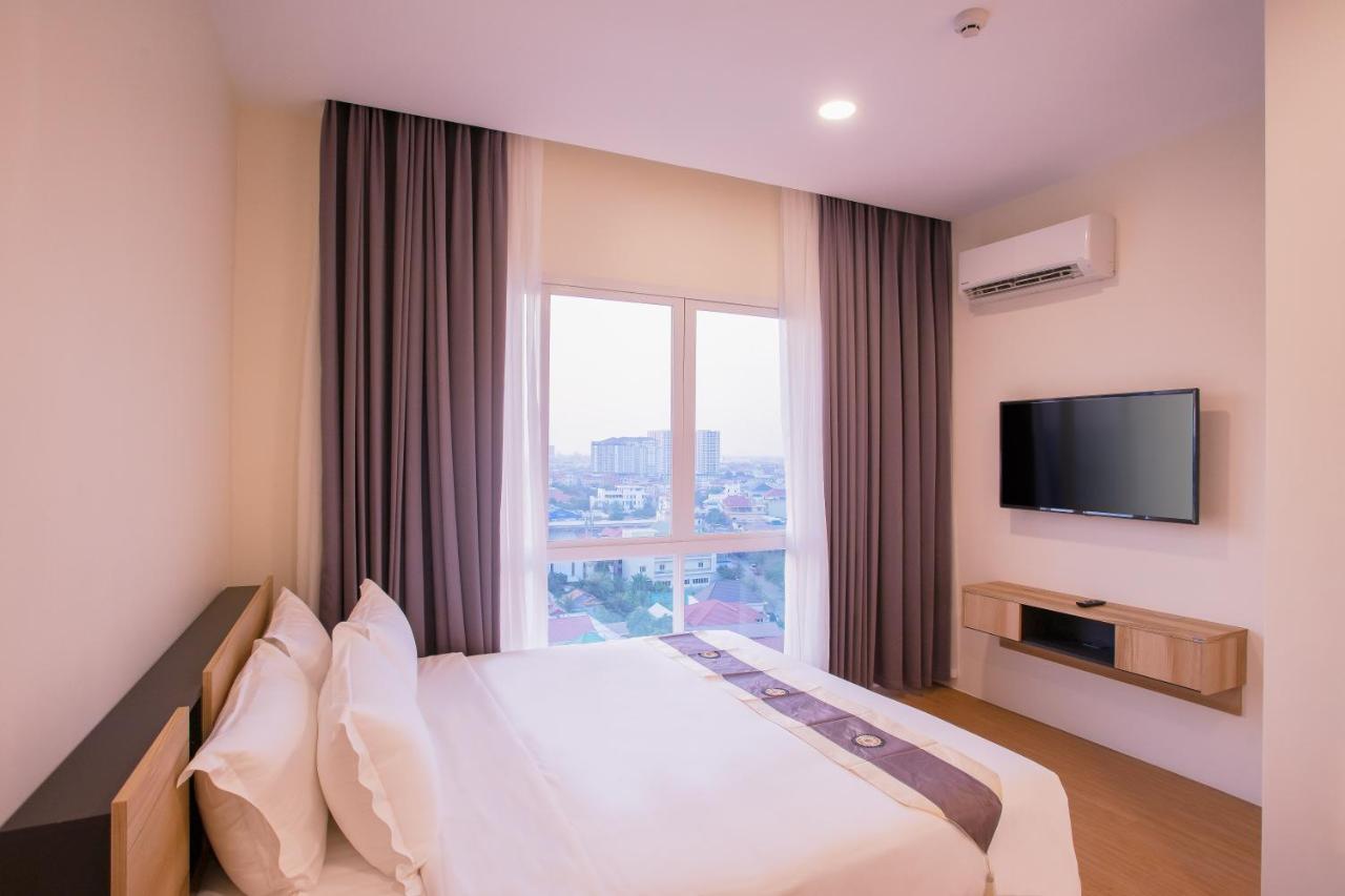 Tk View Hotel & Apartment Phnom Penh Bagian luar foto